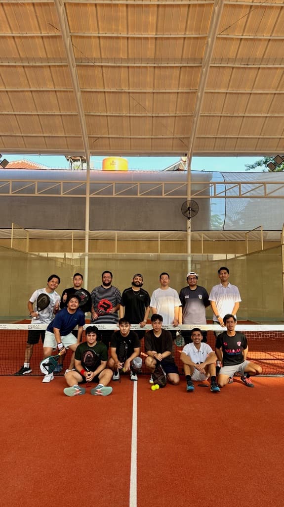 R.A.W. Padel society media 1