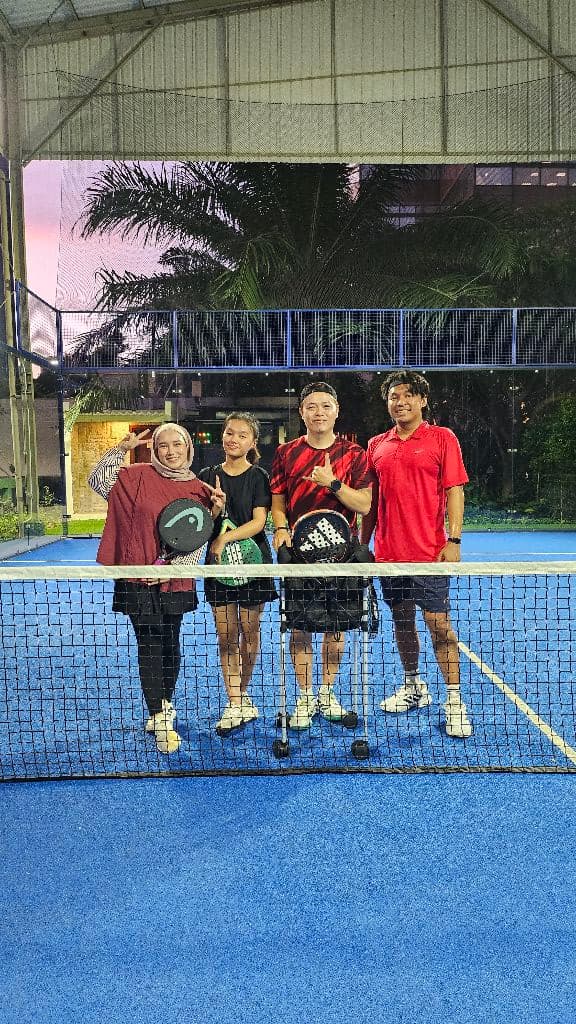 Overflow Padel Community media 6