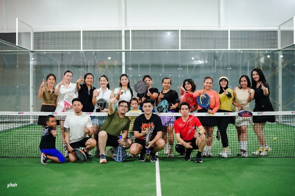 Kiddington Padel Club media 3