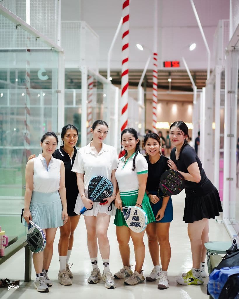 Kiddington Padel Club media 4