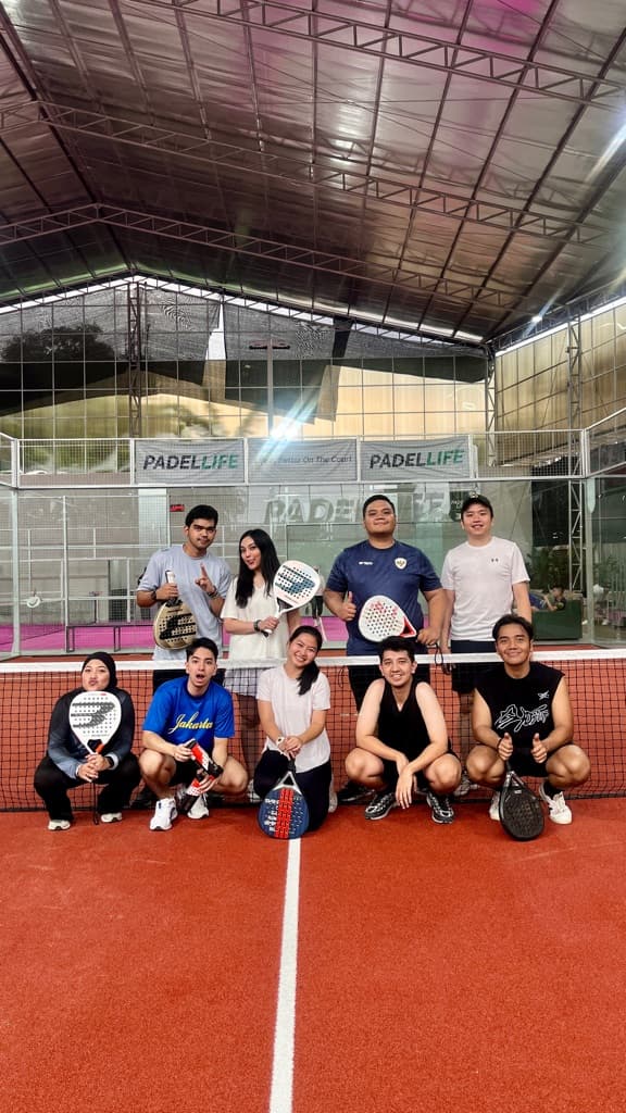 Padel Poop media 1