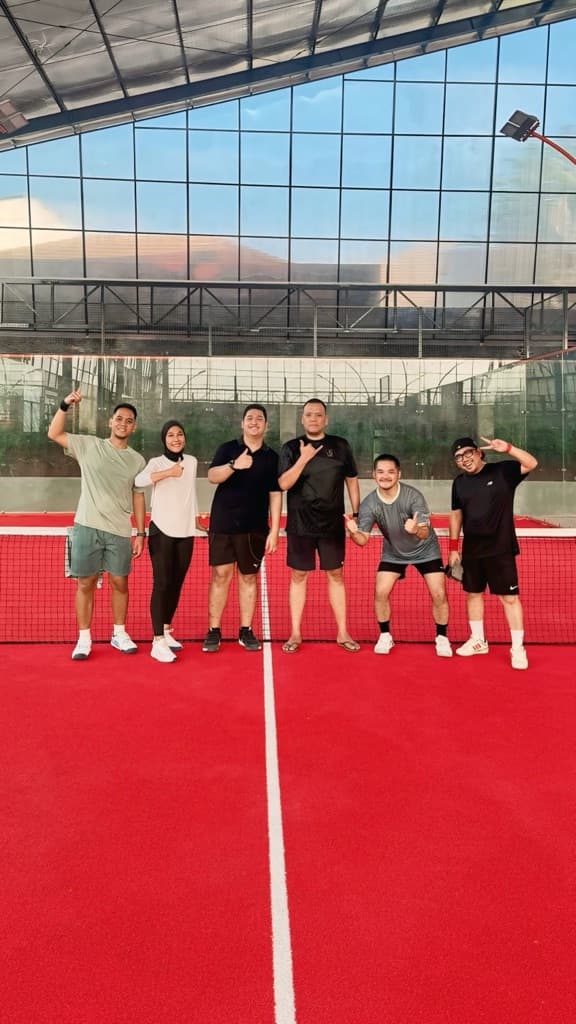WARGA PADEL media 4