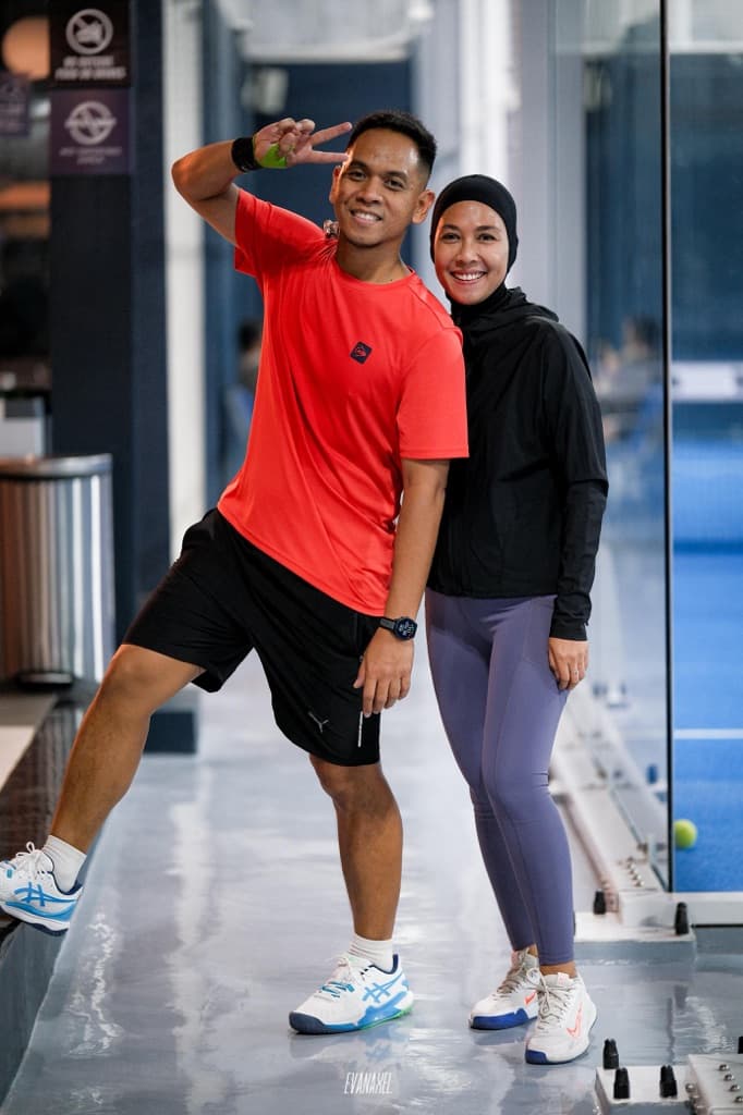 WARGA PADEL media 2