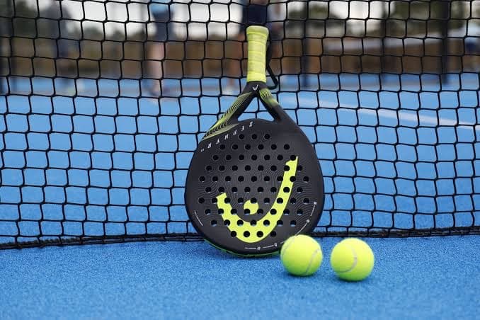 Nama Padel media 4