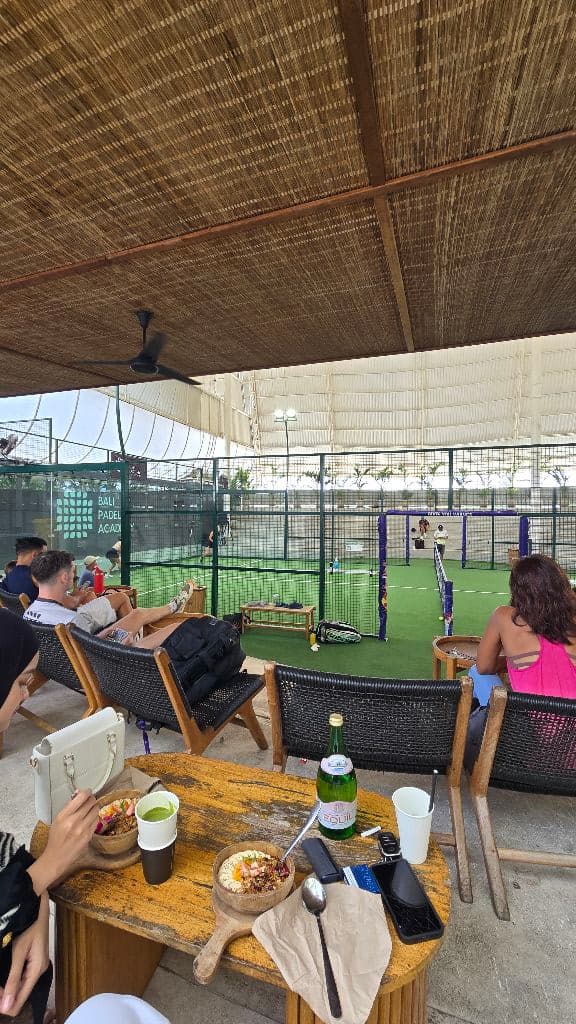 The Town padel media 6