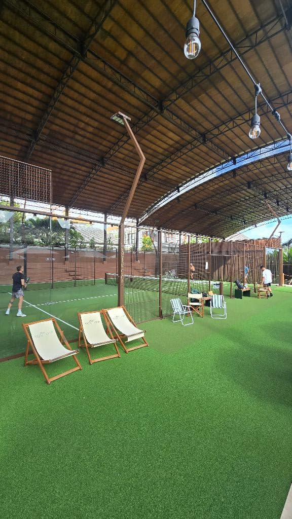 The Town padel media 1