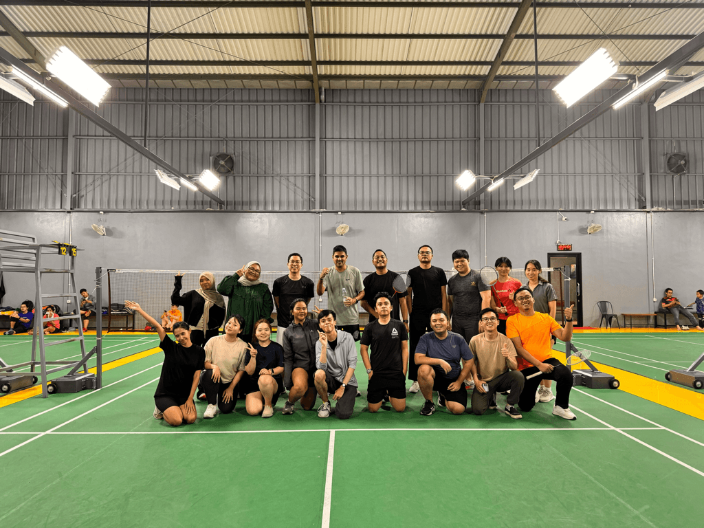Liven Smashers media 1