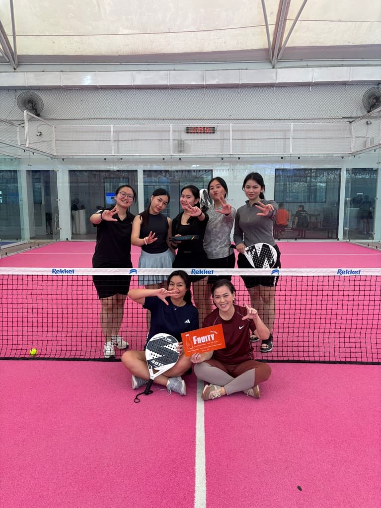 Femme Racquet media 2