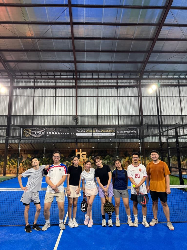 Club 33 Padel Community  media 2