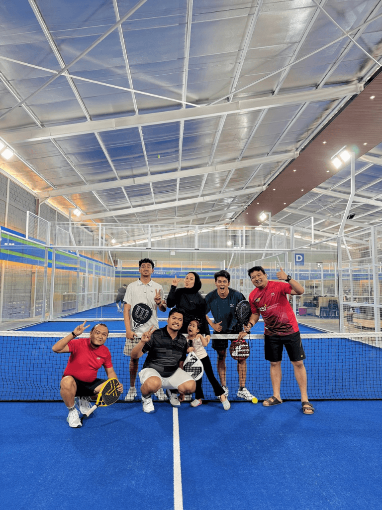 Dilly Dally Padel Bally media 2