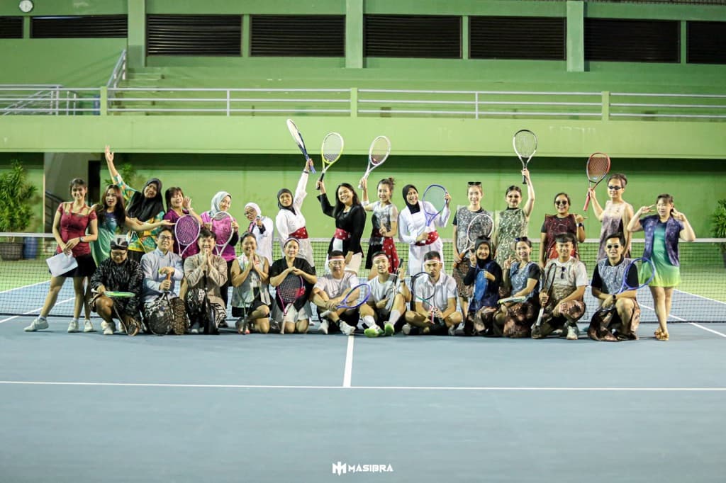 Broccoli Tennis media 6