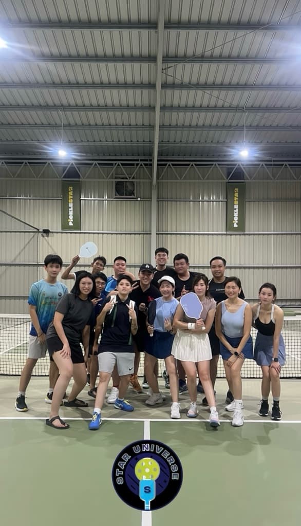 Star Universe Club @ Powered by: SELKIRK SPORT media 2