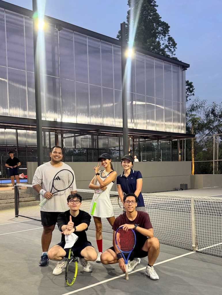 Tyrannosaurus Tennis Club media 5