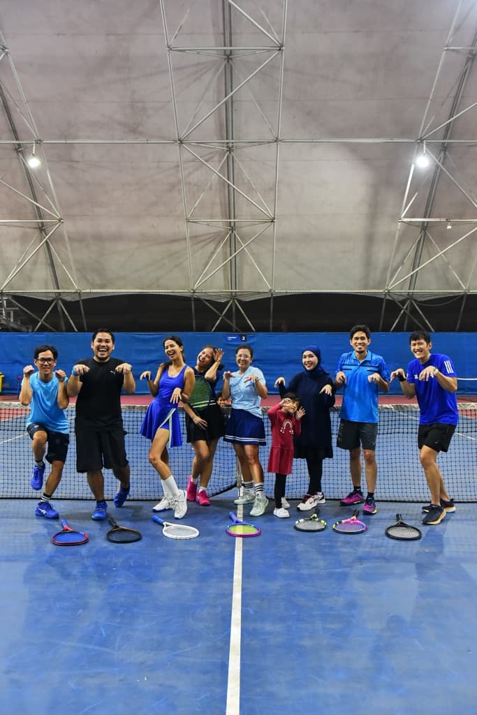 Tyrannosaurus Tennis Club media 4