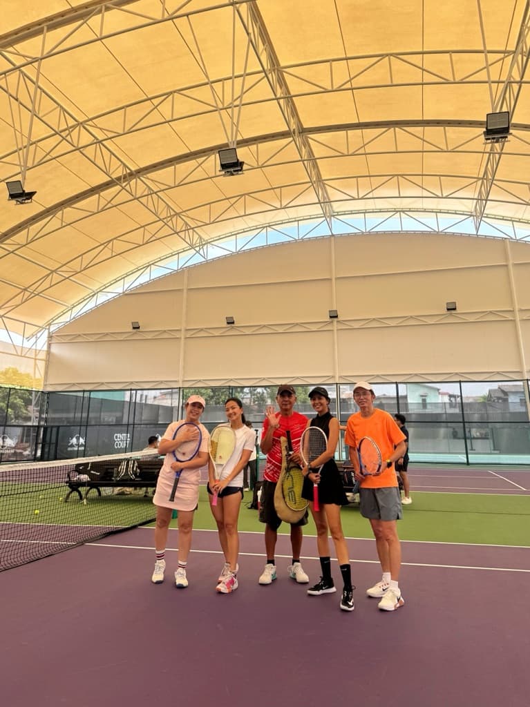 Tyrannosaurus Tennis Club media 1
