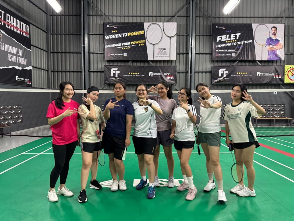 Smash Royale Badminton Club media 6