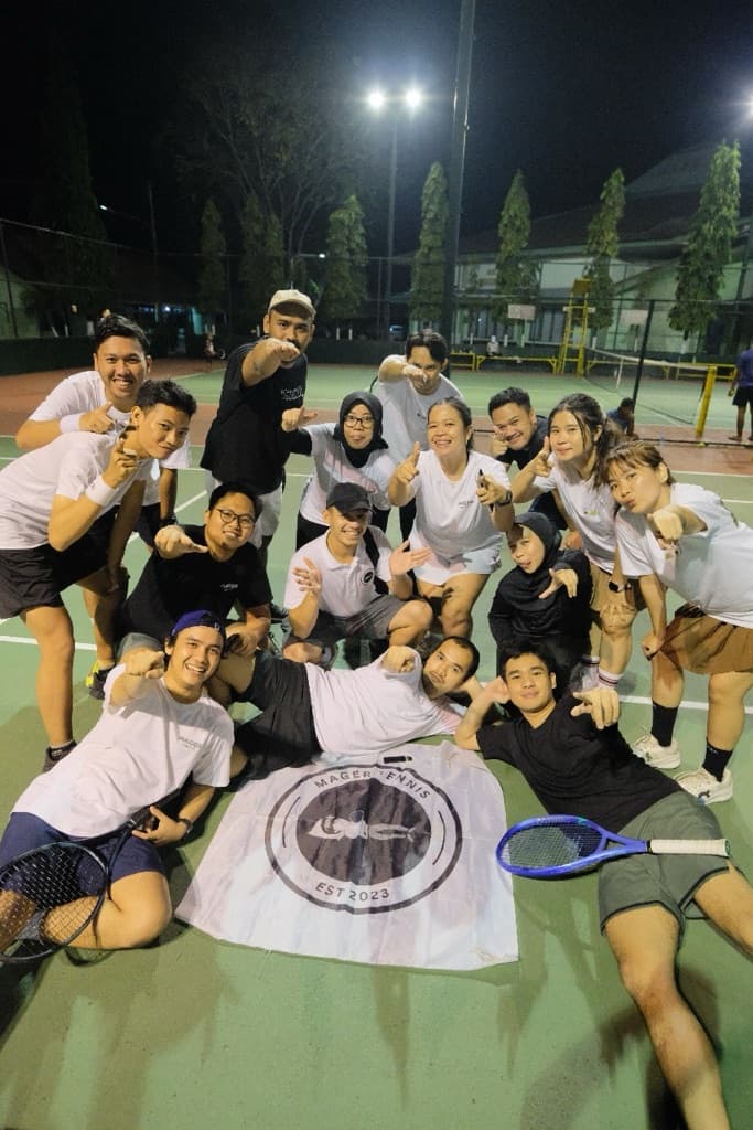 Mager Tennis media 2