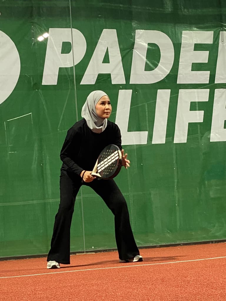 Mercedes Benz W202 Padel Club Jakarta media 5