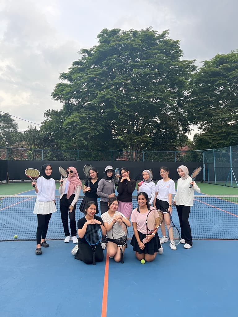 Tenis Tenisan media 1