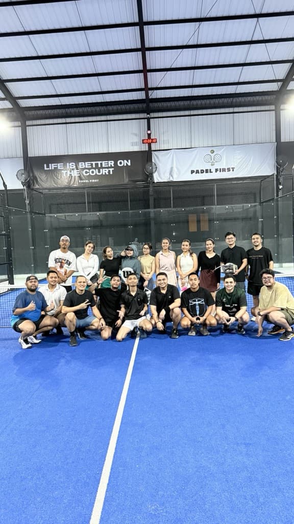 Side Court Crew Padel Club media 5