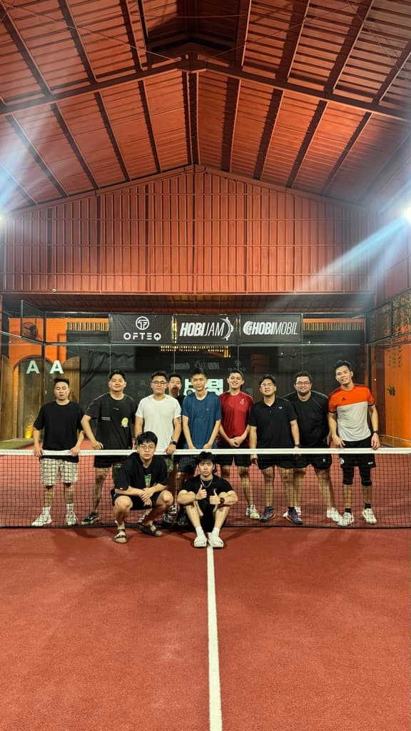 Trash League Padel Club media 3