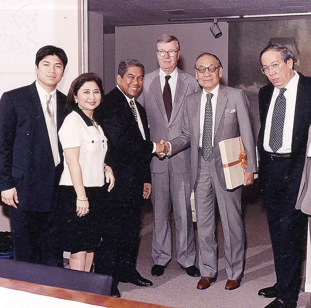 A M Pei media 6