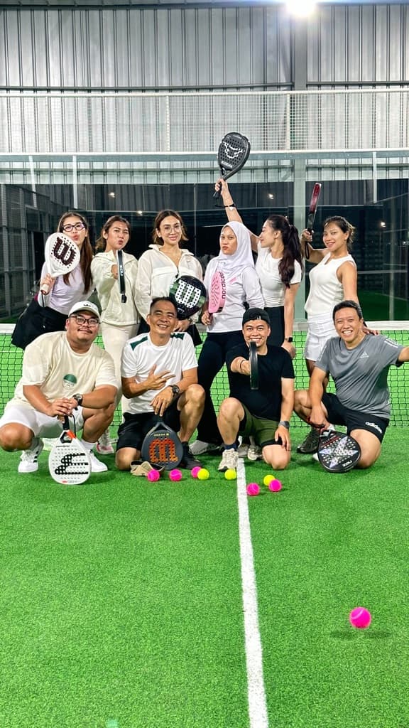 Country Club media 1