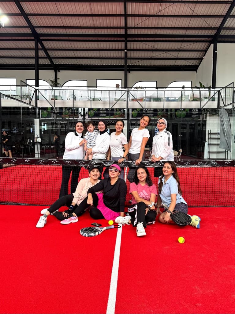 Glow & Smash Club media 4