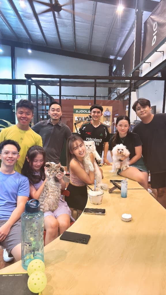 Pick the 🎾 with 🐶 🐹🐰🐱 media 3