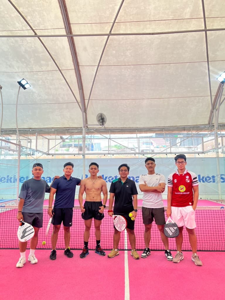 Yellow Jacket Padel Club media 2