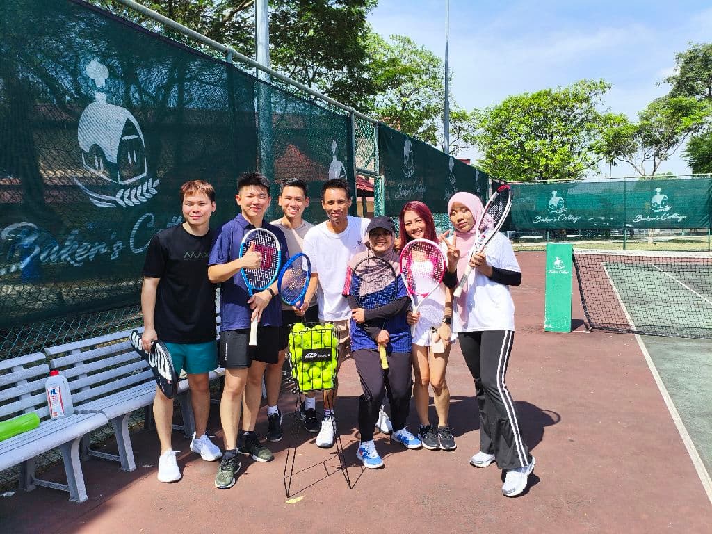 R 🌈 SOCIAL TENNIS 🎾🏃 media 5