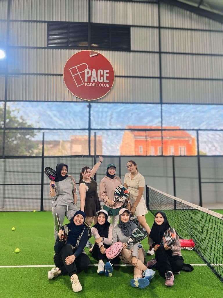 Premier Padel Club media 3