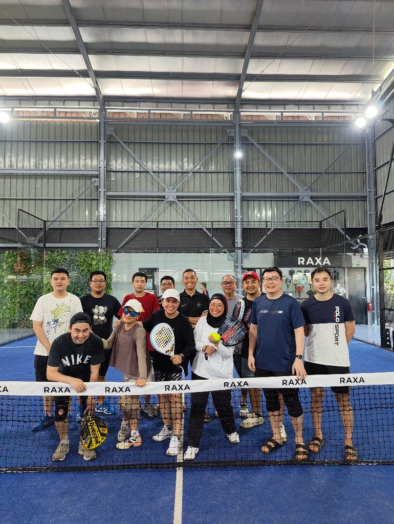 Mad Padelinos media 3