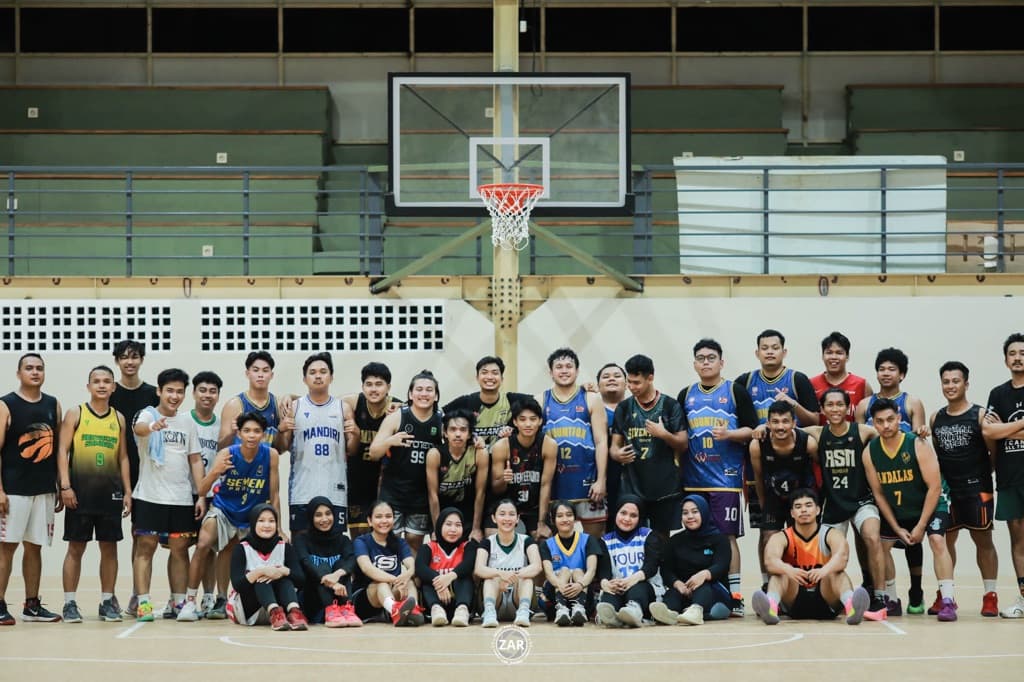 Mountfox Basketball media 1