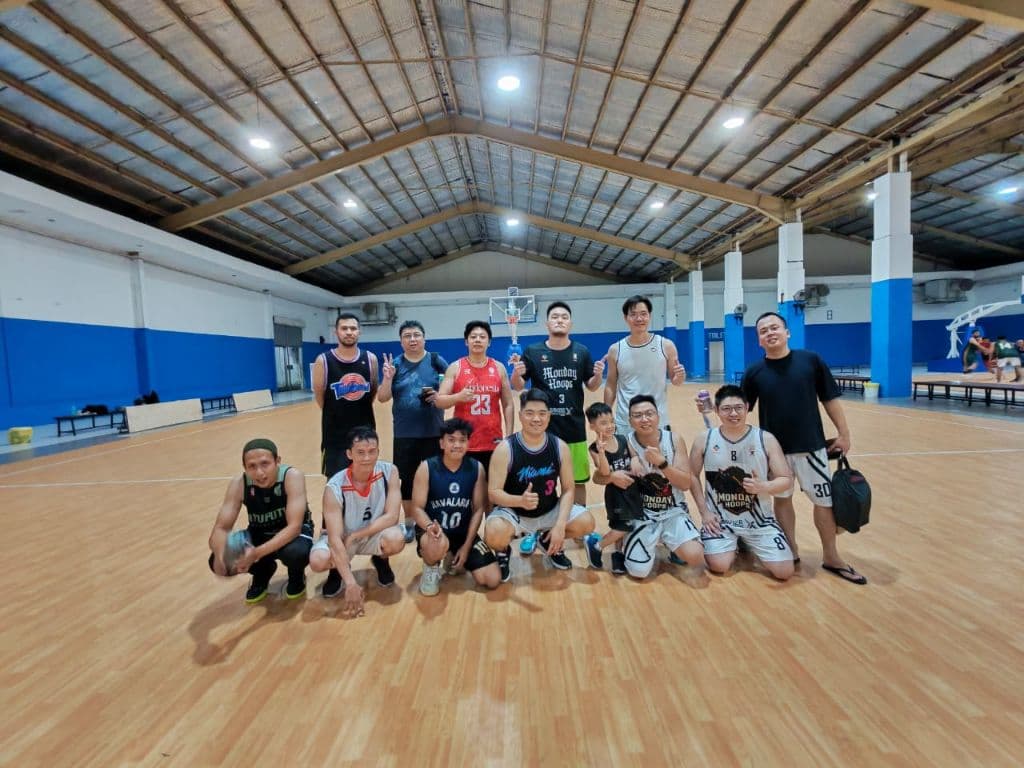 Monday Hoops media 1