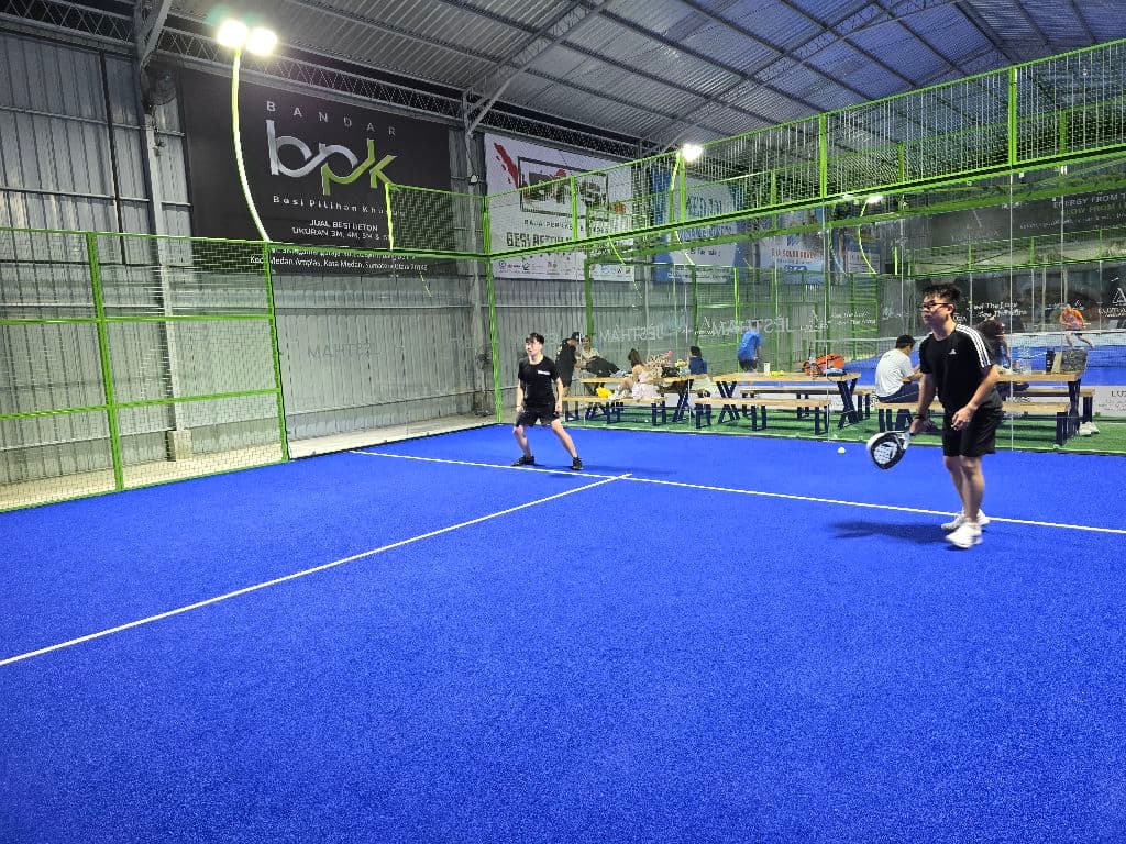 Low-Fi Padel Crew media 2