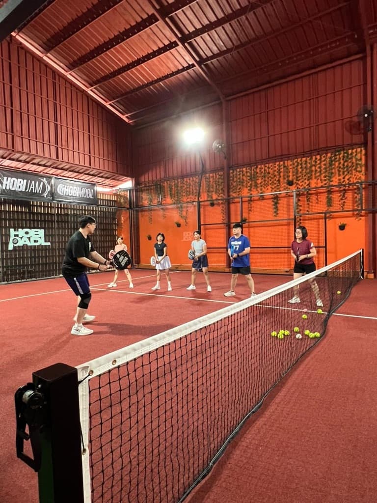 PADTROS PADEL CLUB media 2