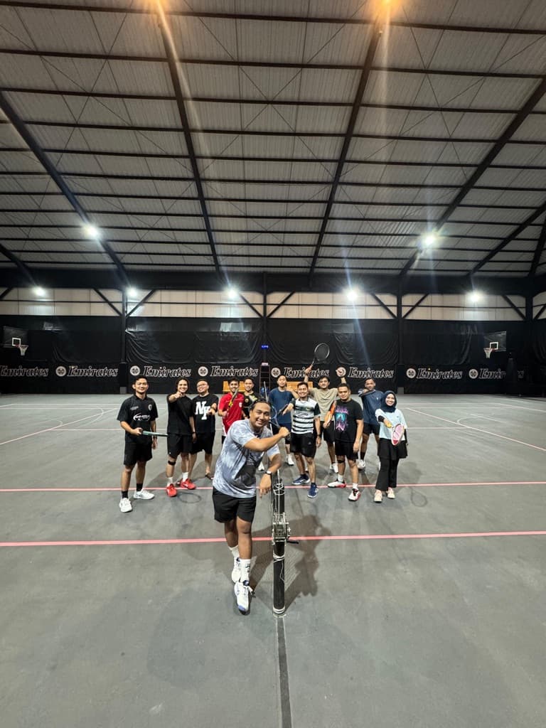 W43 Tennis Club media 6