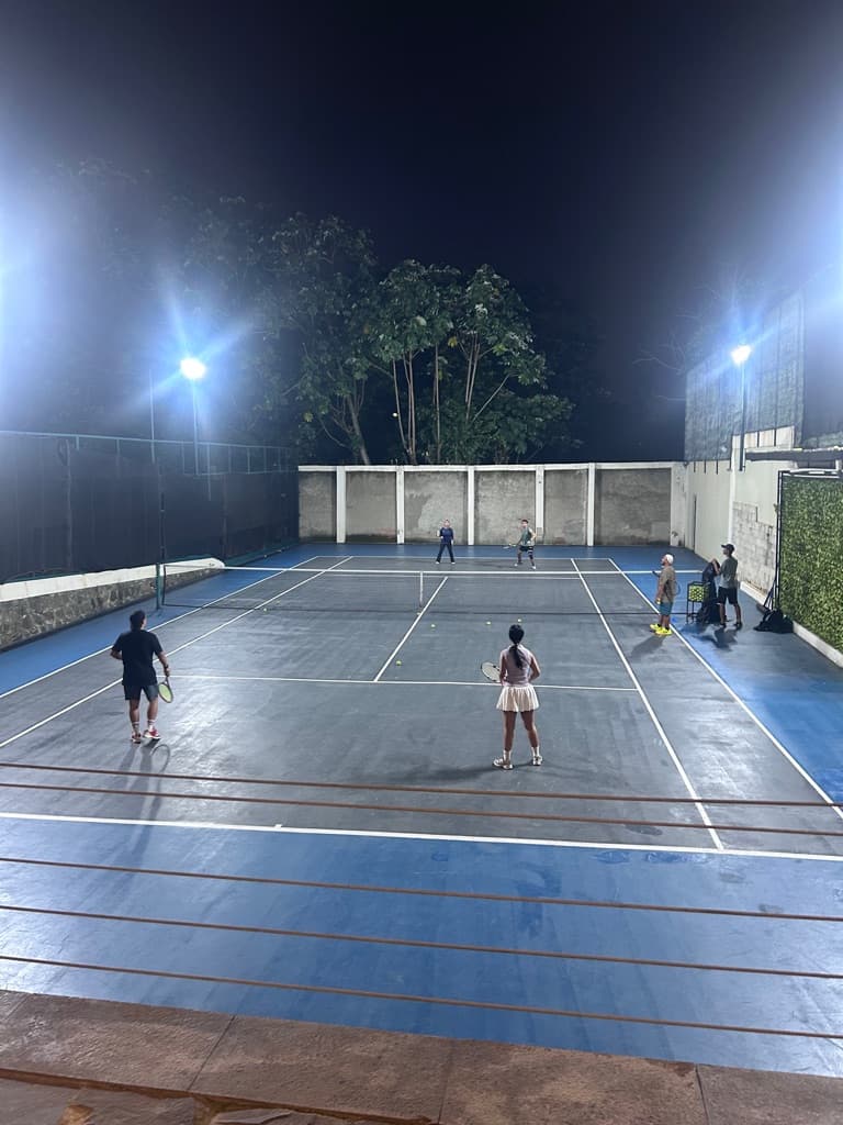 Labi Labi Tennis media 1