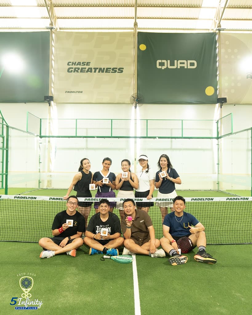 8 Infinity Padel media 2