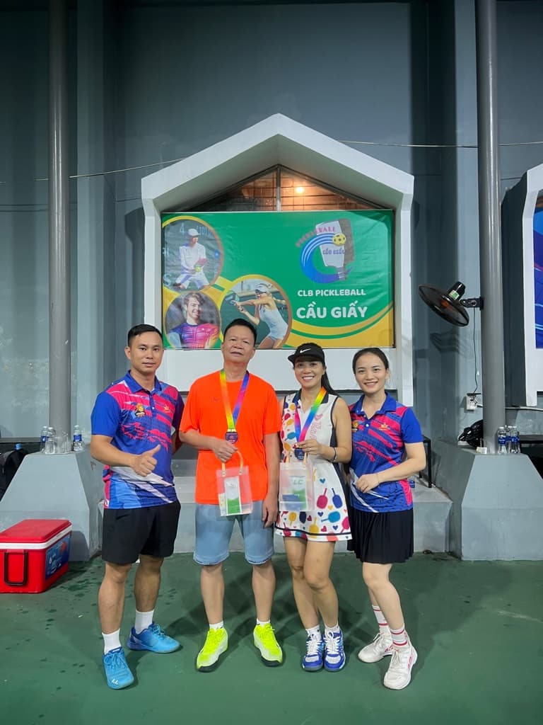 BC Uniroyal  Pickleball media 5