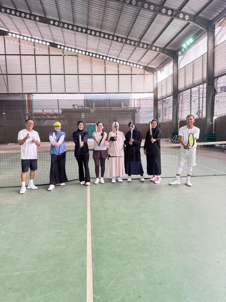 Femme Court Tennis Club media 4
