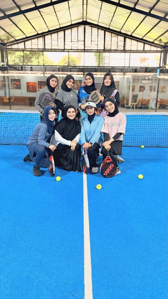 The QUEEN OF LOB (TQ-OL) media 2