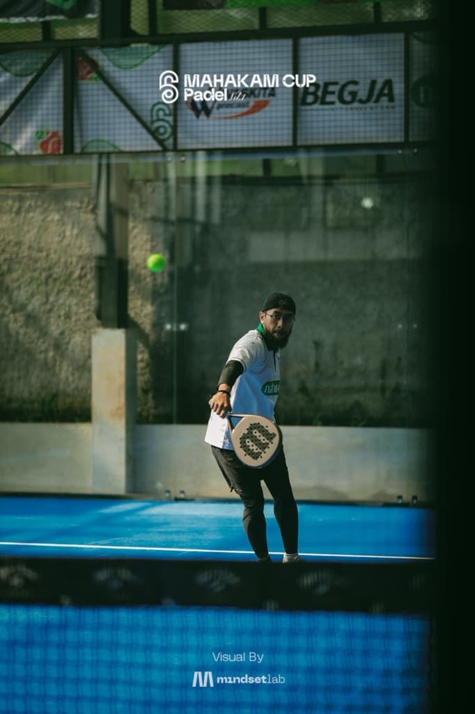 Mahakam Padel 2001 media 6