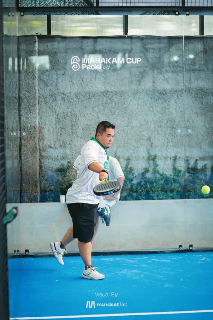 Mahakam Padel 2001 media 4