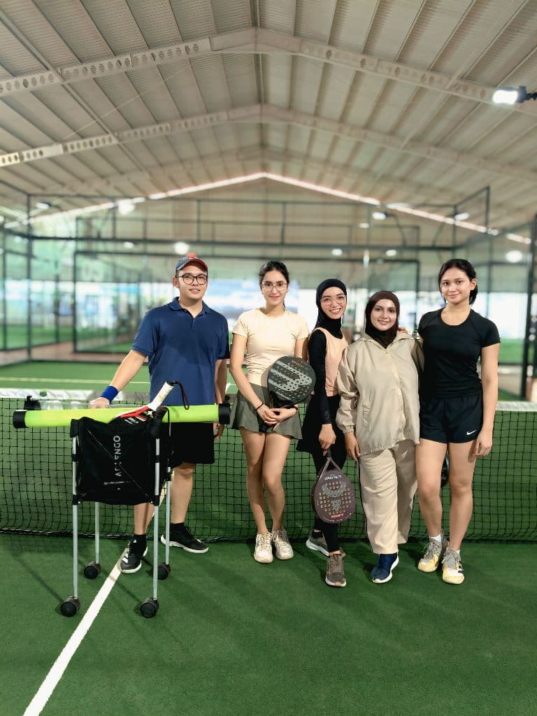 The QUEEN OF LOB (TQ-OL) media 1