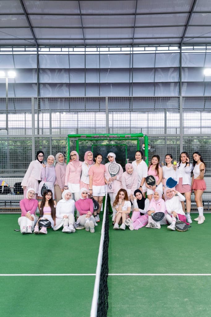 Luz Femme Club Padel media 3