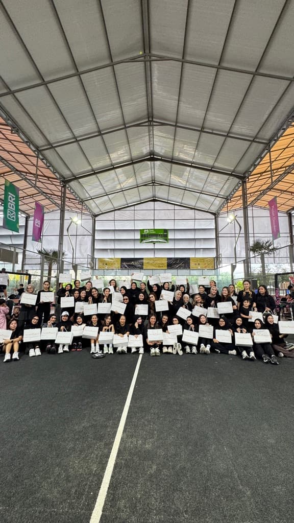 Luz Femme Club Padel media 2