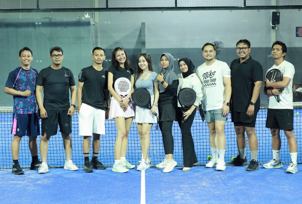 Padel matcha latte media 1
