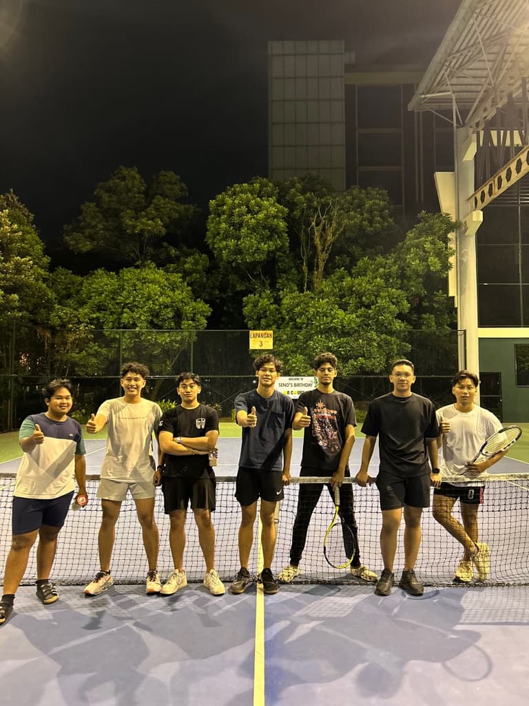 On Tennis Way  media 4